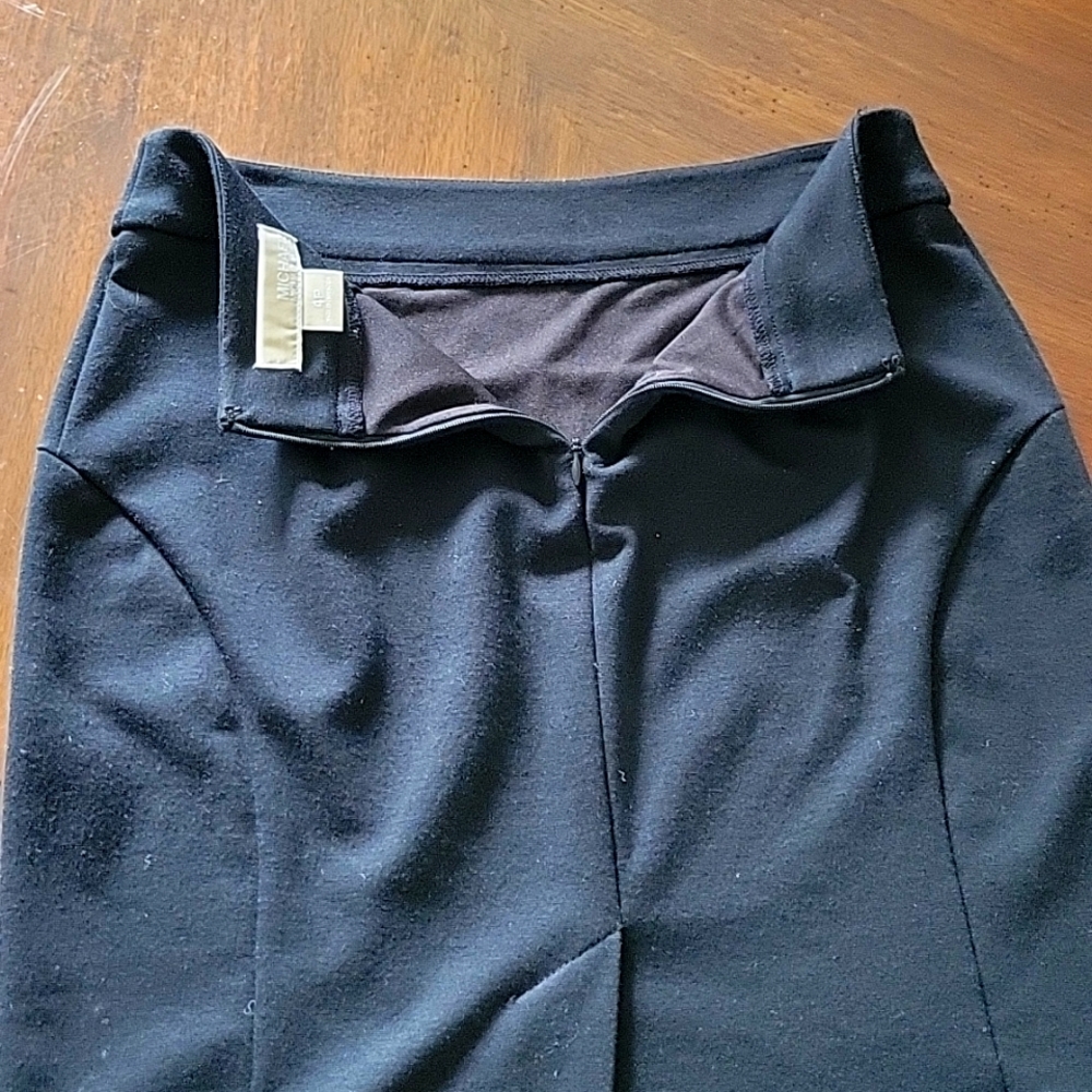 Michael Kors Black Skirt Size 4P - Picture 7 of 11